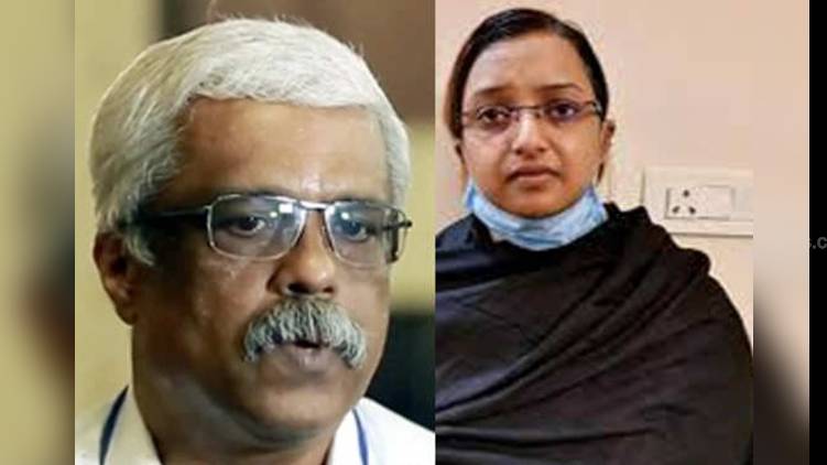 sivasankar knew about gold smuggling says swapna