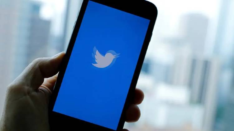 twitter publisher says parliamentary commitee