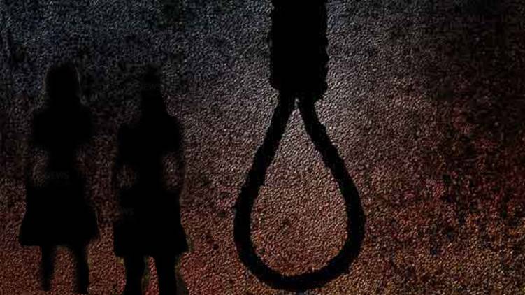 walayar case culprit found dead