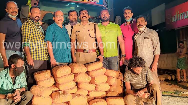 100 kg of cannabis seized at Wayanad Muthanga check post