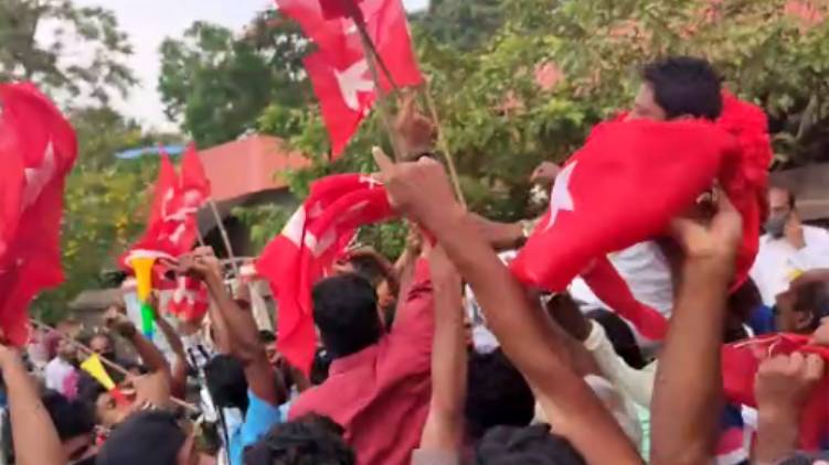 LDF win munnar panchayath