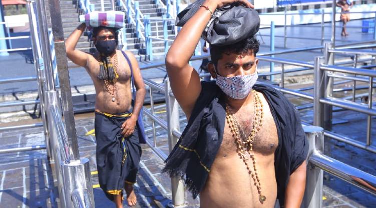 Devotional conclusion to the Mandalakala ullsavam at Sabarimala