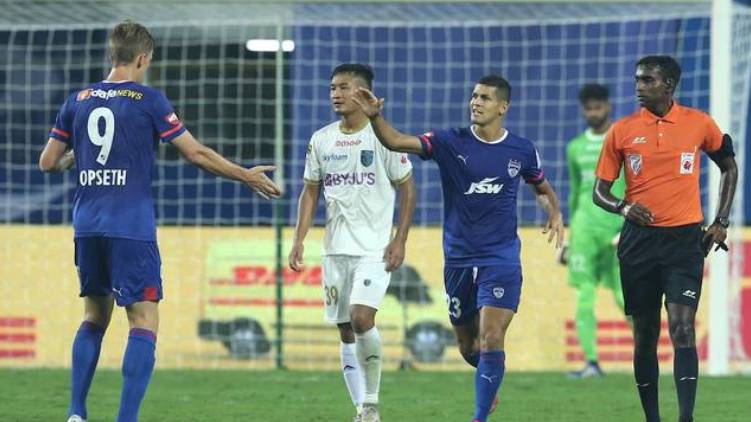 begaluru goal against blasters by cleiton silva