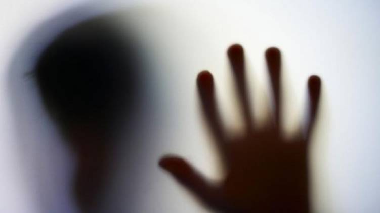 kannur 15 year old raped by neighbor