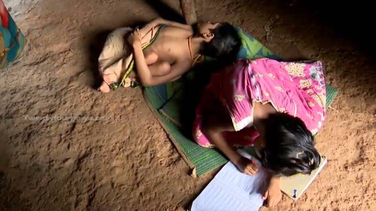 kasargod 10 familes without govt documents