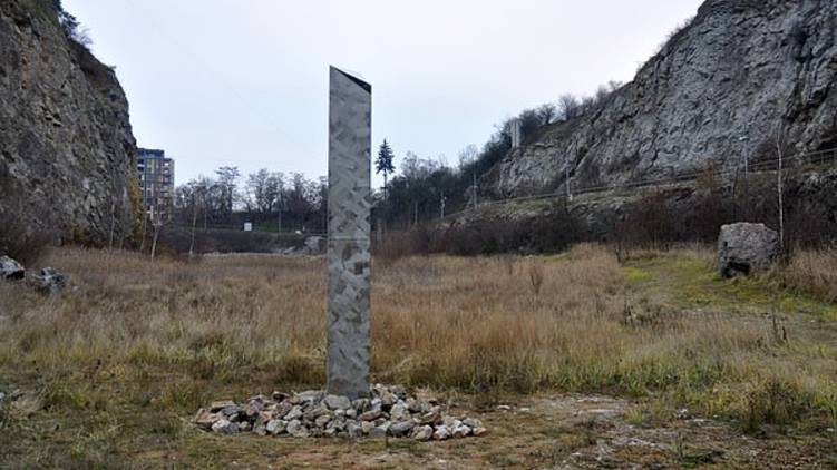 monolith spotted at poland