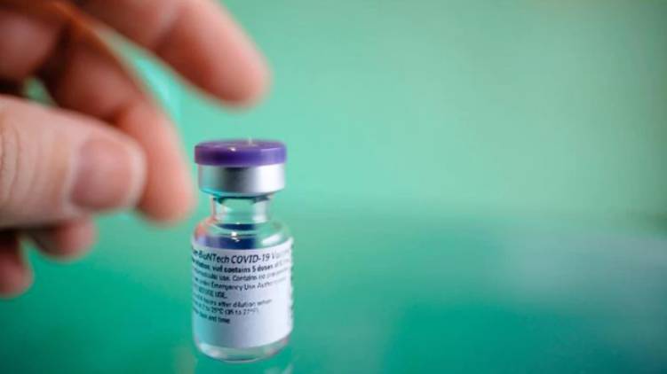 singapore grants pfizer vaccine permission