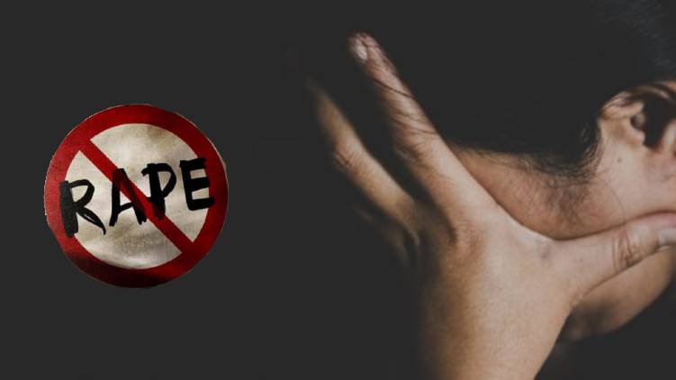 Bombay HC acquits man of rape says impossible for a single man to gag victim remove her clothes without scuffle