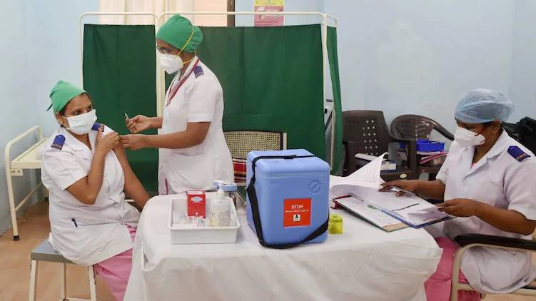 Third healthcare worker dies after Covid vaccination in Telangana