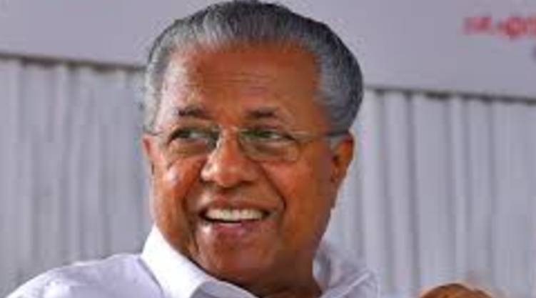 pinarayi-vijayan-about-pk-kunhalikutty-return-kerala-politics