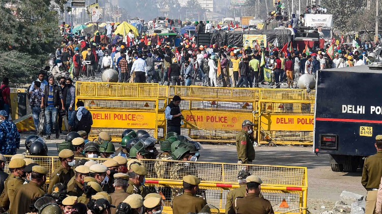 farmers tractor rallies Delhi