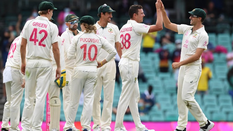 india lost wickets australia