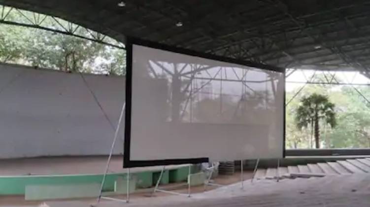 nishagandhi auditorium open theatre