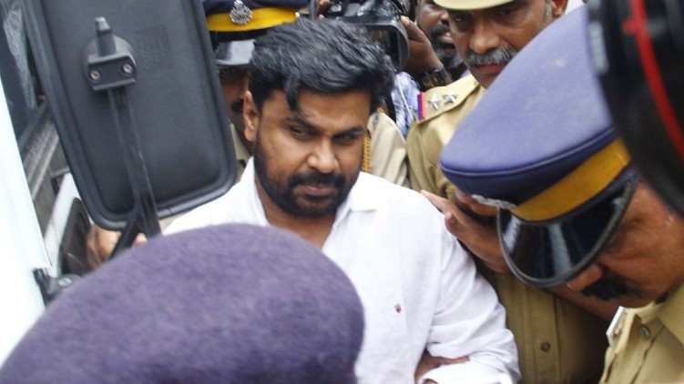 Actress attack Dileep's bail