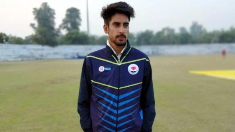 Mumbai Indians Kashmir Pacer
