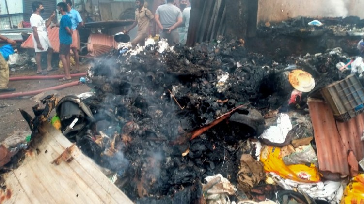 fire breakout in kunnamkulam