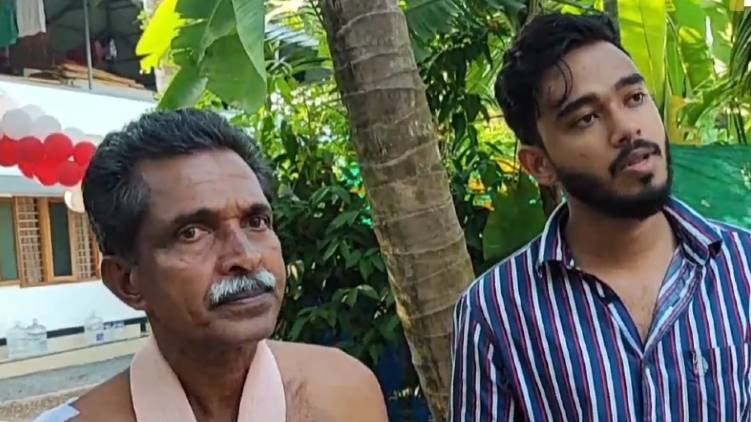ernakulam youth attacked by group