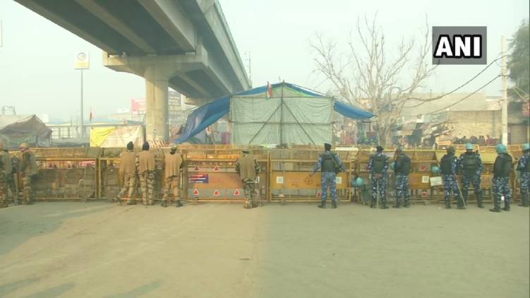 security tightened in delhi border