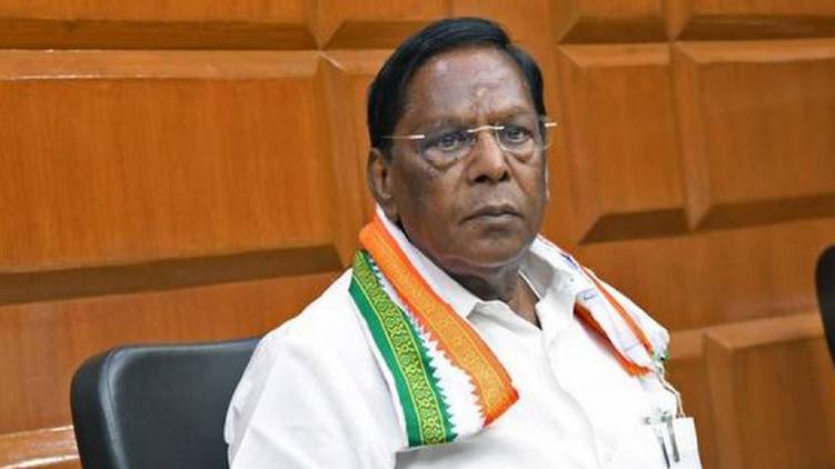 Pondicherry govt may resign soon