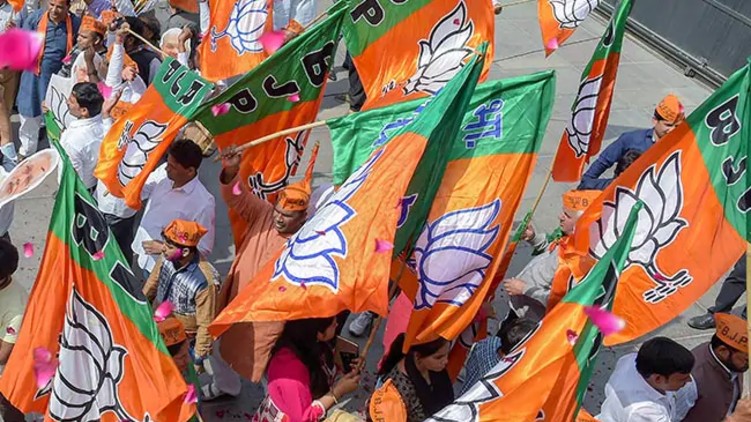 Narendra Modi's niece elections