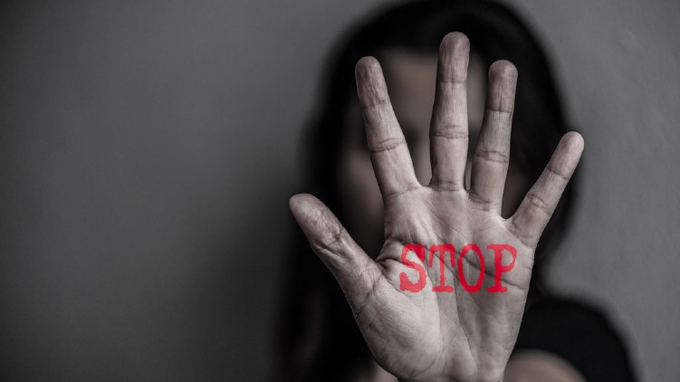raping trafficking minor girl