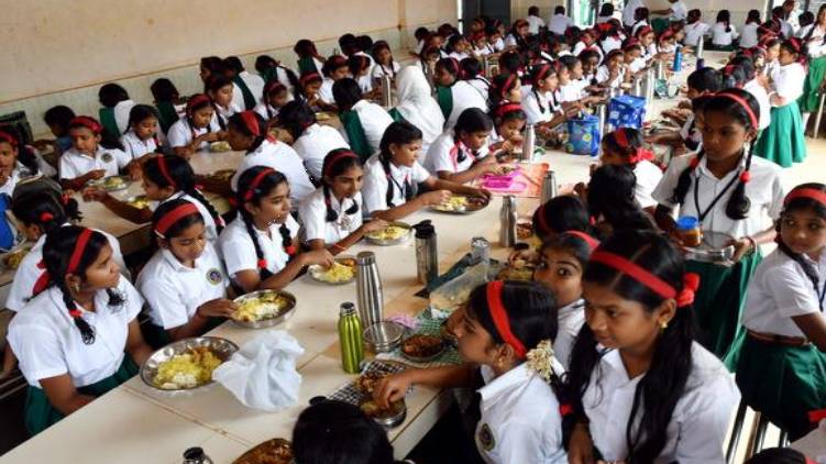 kerala schools food coupon replace food kit