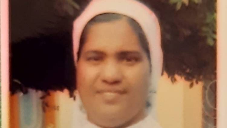 kochi vazhakkala nun found dead