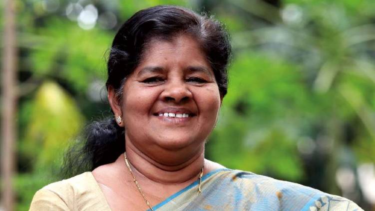 mercykutty amma saw emcc project before govt signing mou