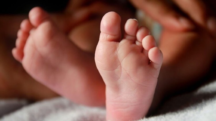 baby born antibodies COVID
