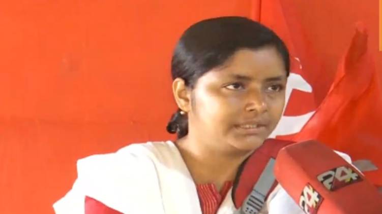 meenakshi mukharjee