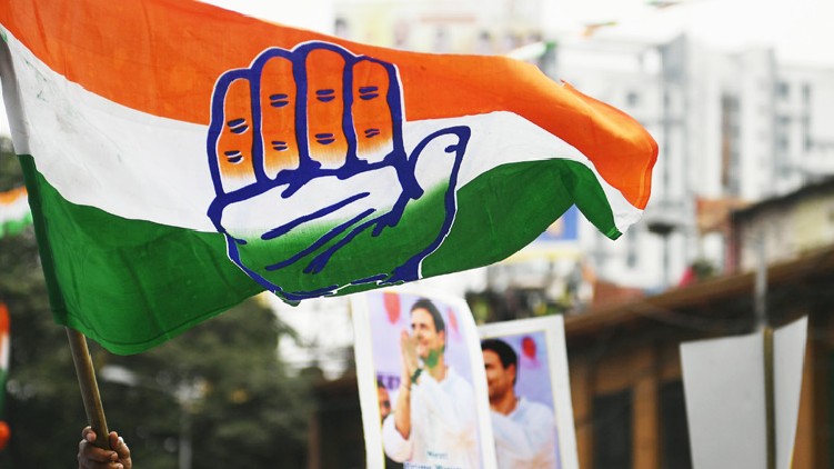 Congress Elathur sulfikar Mayuri