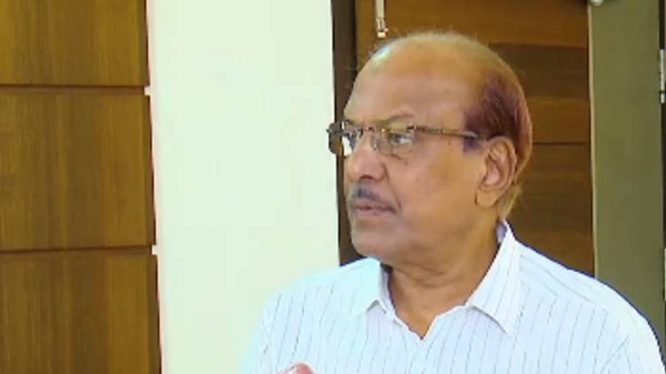 p k kunhalikutty