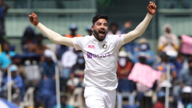 Mohammed Siraj Graeme Swann