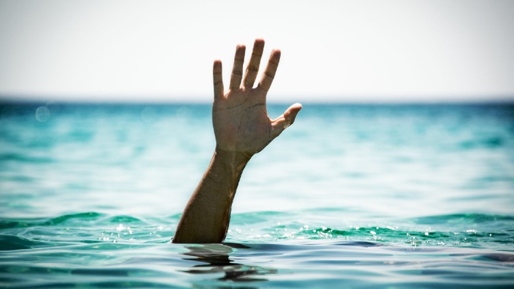 boat sunk in kasaragod