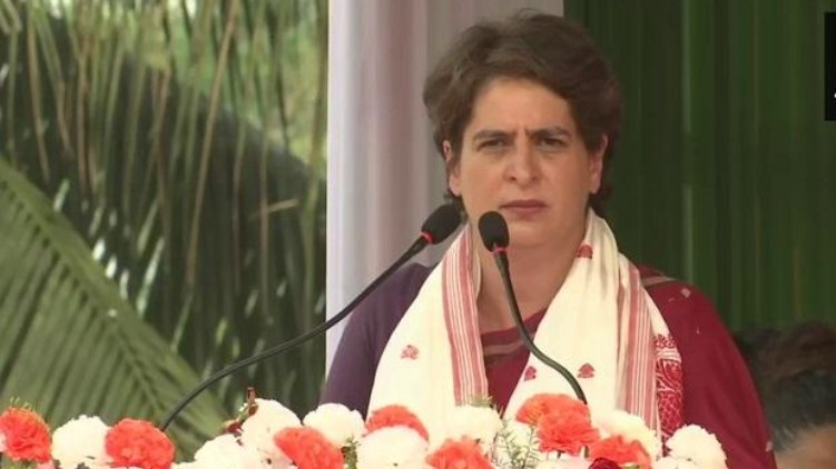 priyanka gandhi narendra modi