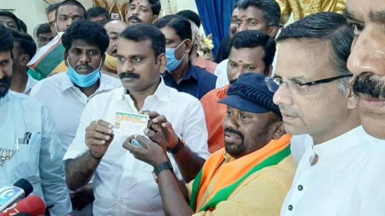 actor senthil joines bjp