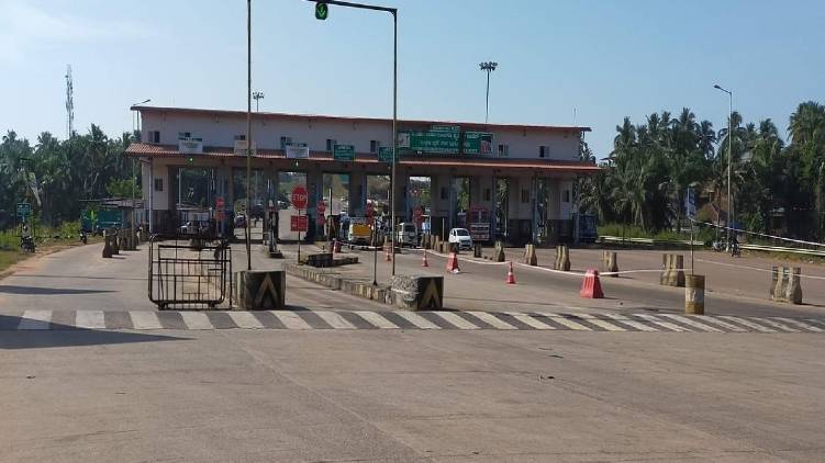karnataka tightens covid protocol in kerala border