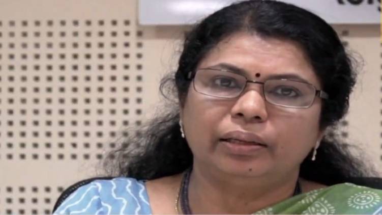 pk jameela wont give seat