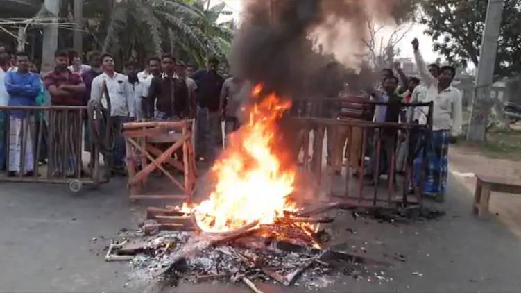 tmc leader set part office on fire