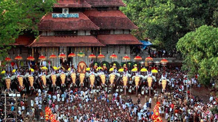 will conduct thrissur pooram says district administration