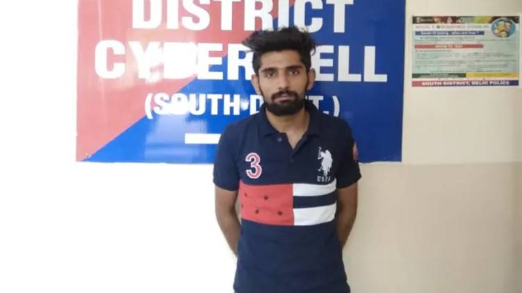 Delhi Cyber Stalker Who uploaded girls Pics Online Arrested