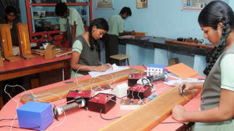HSE practical exams postponed