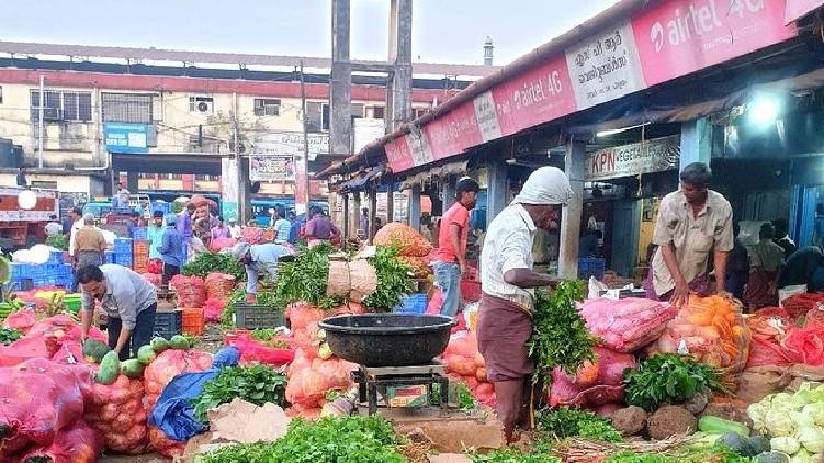 palayam market calicut