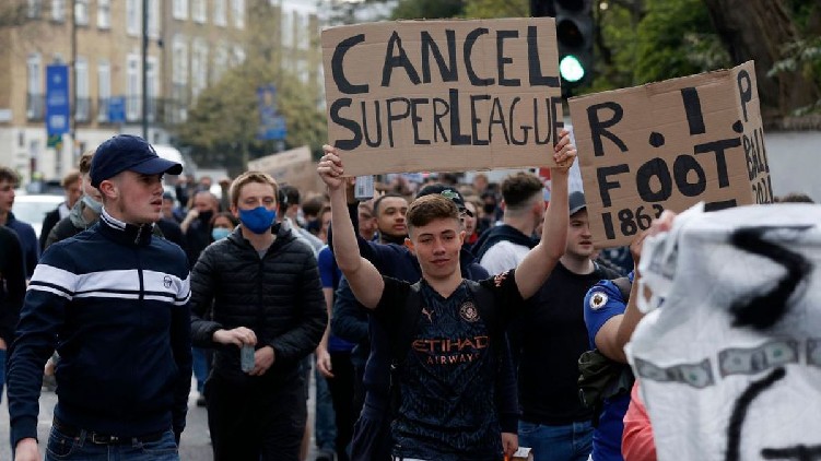 withdrew European Super League