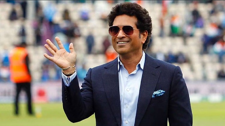 Sachin Tendulkar Donates Oxygen