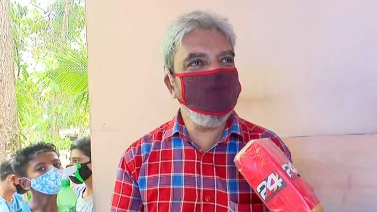 beedi worker who donated 2 lakhs to cmdrf