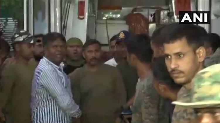 crpf jawan freed by Maoists
