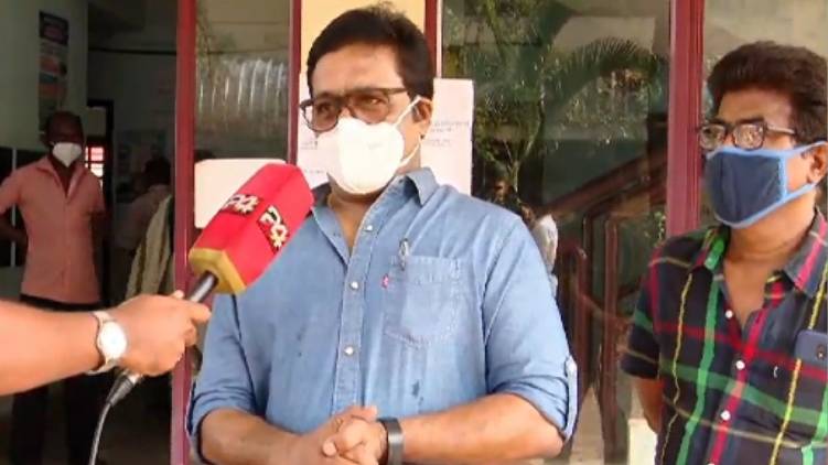 malayalam cine stars cast vote