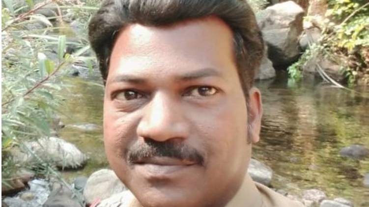 nadapuram control room si passes away
