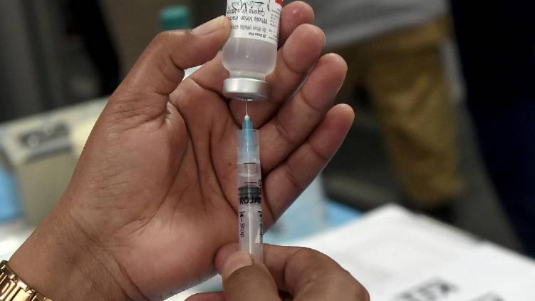 one and half lakh covid vaccine receievd in ernakulam